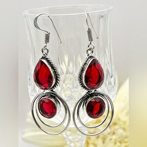 GARNET EARRINGS